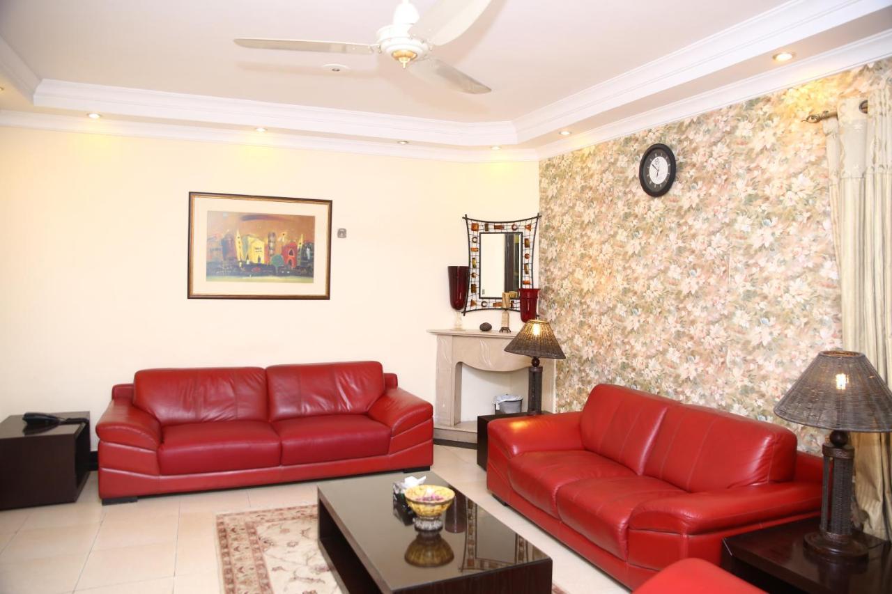 拉瓦尔品第 Safari Club 3 Bahria Town酒店 外观 照片